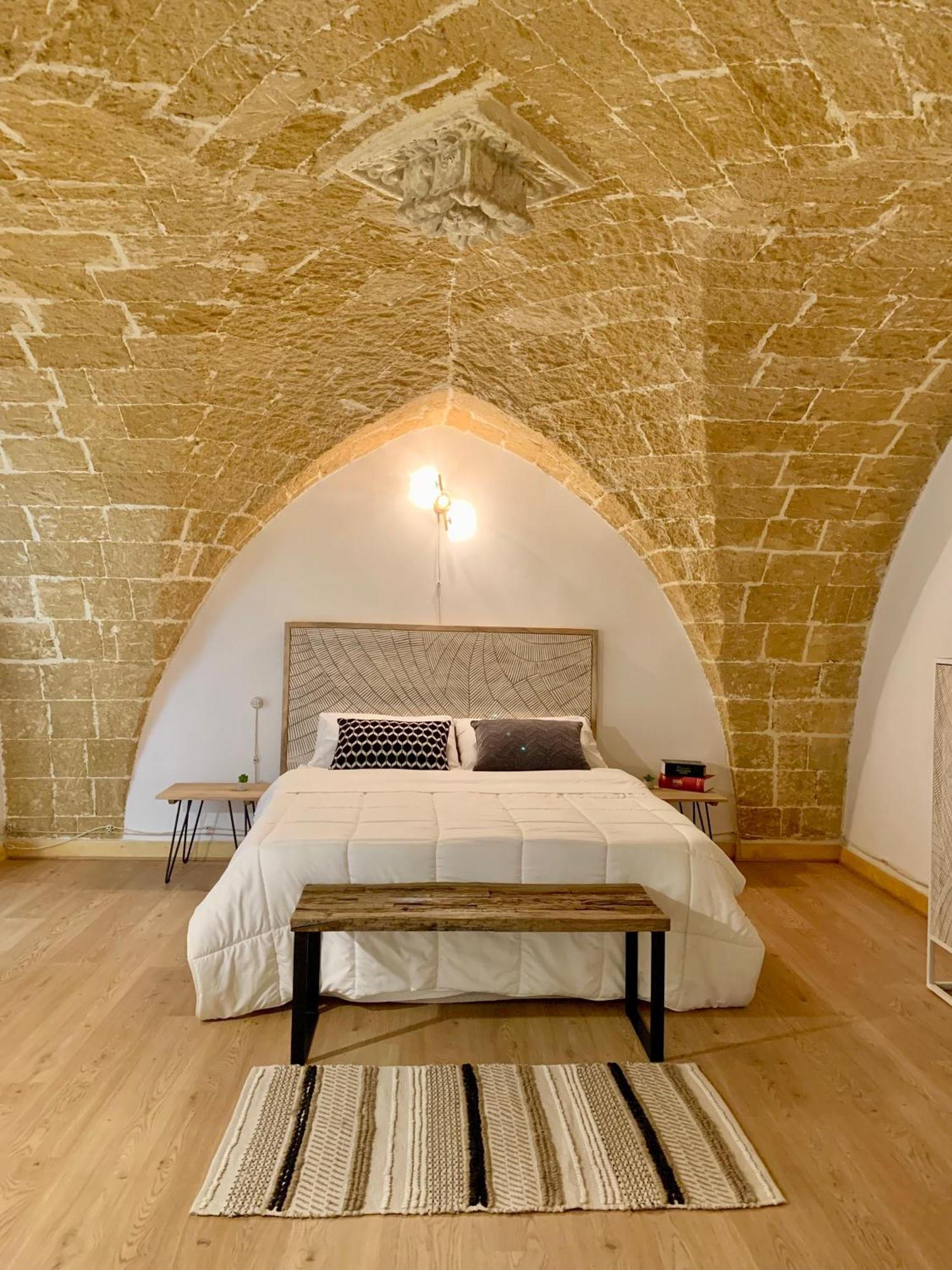 Kallistos Suites & Apartments Gallipoli Bagian luar foto