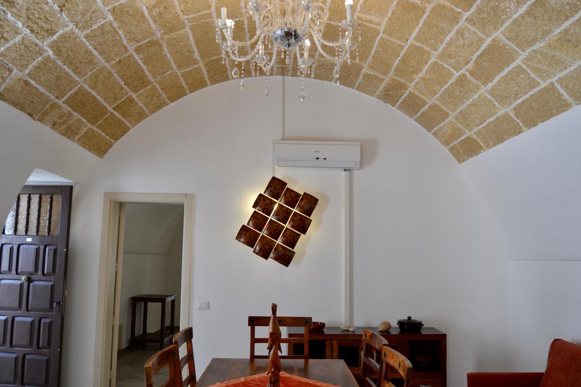 Kallistos Suites & Apartments Gallipoli Bagian luar foto