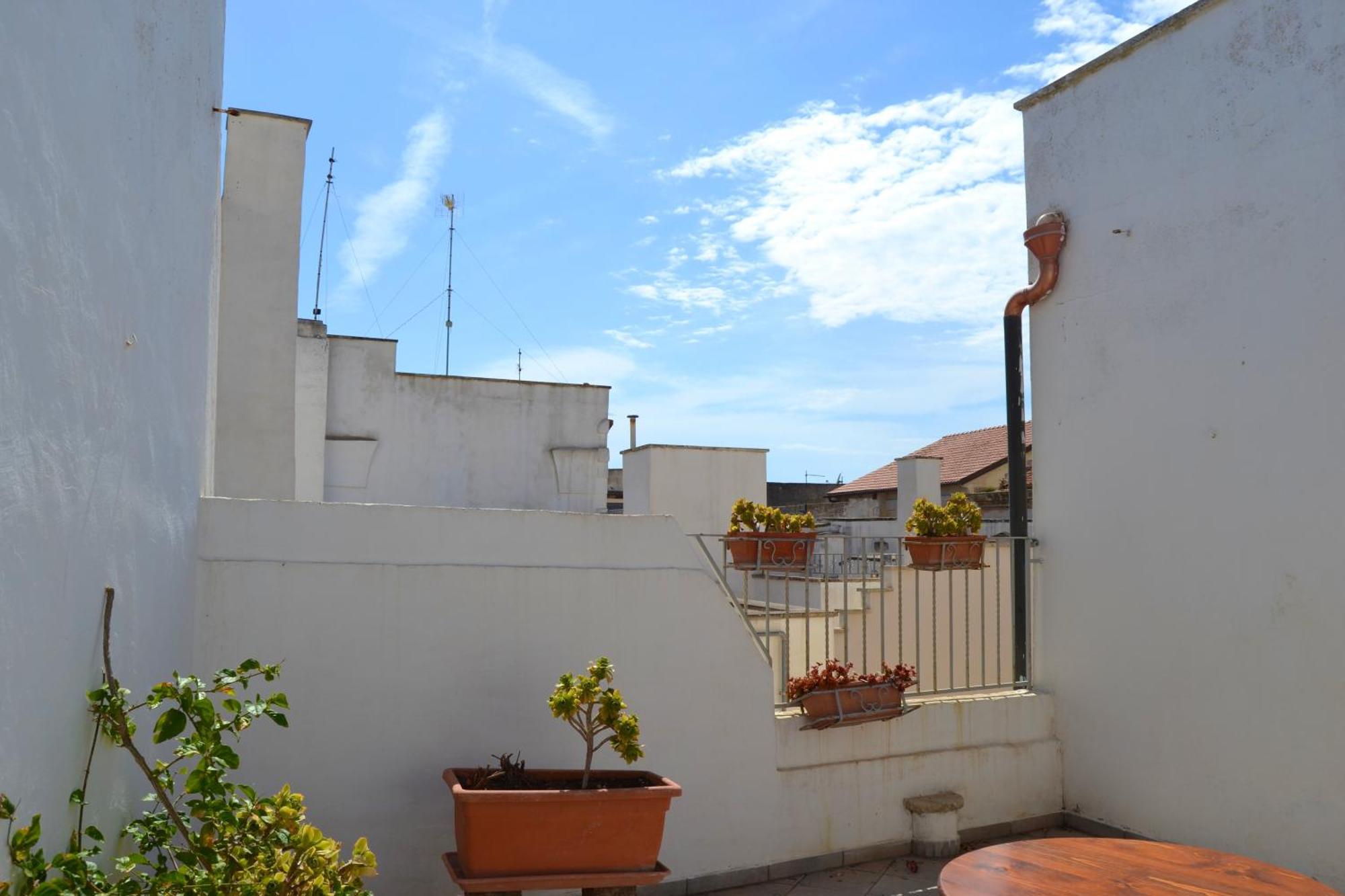 Kallistos Suites & Apartments Gallipoli Bagian luar foto