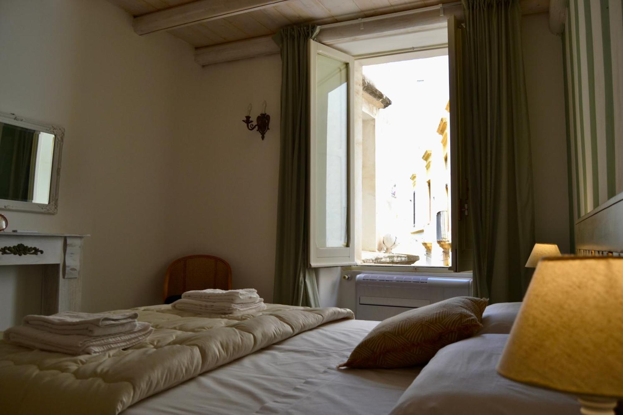 Kallistos Suites & Apartments Gallipoli Bagian luar foto