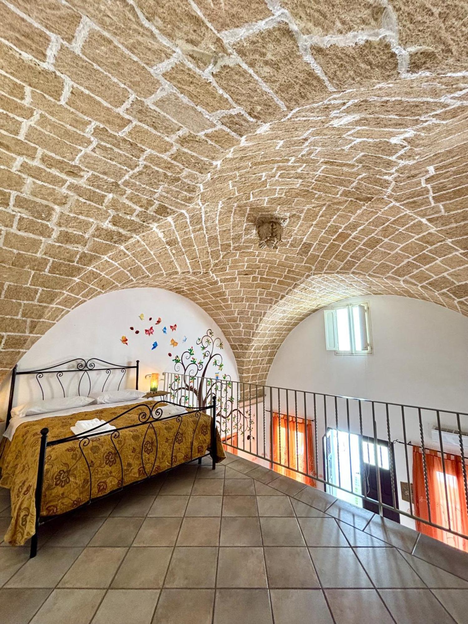 Kallistos Suites & Apartments Gallipoli Bagian luar foto