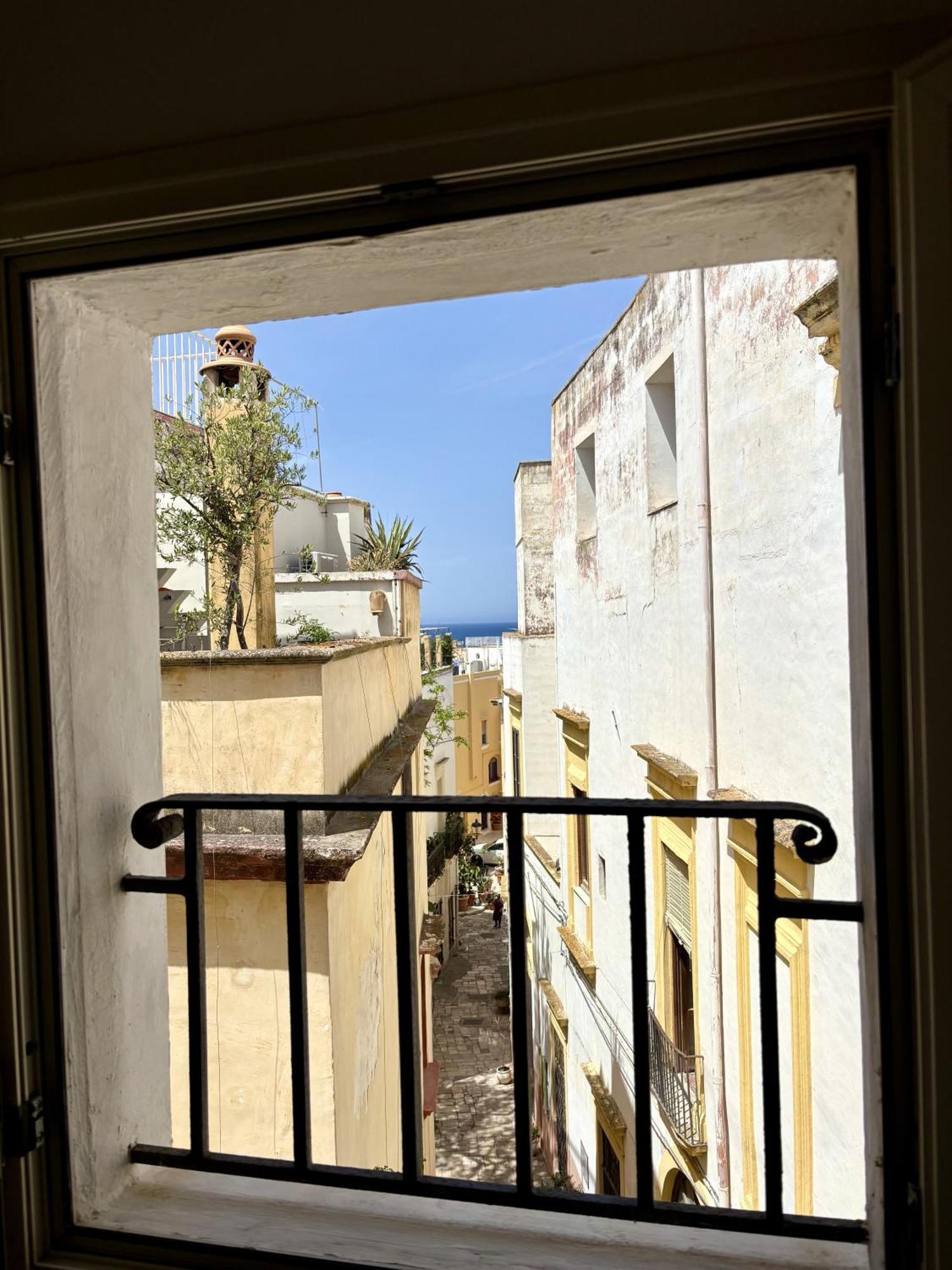 Kallistos Suites & Apartments Gallipoli Bagian luar foto